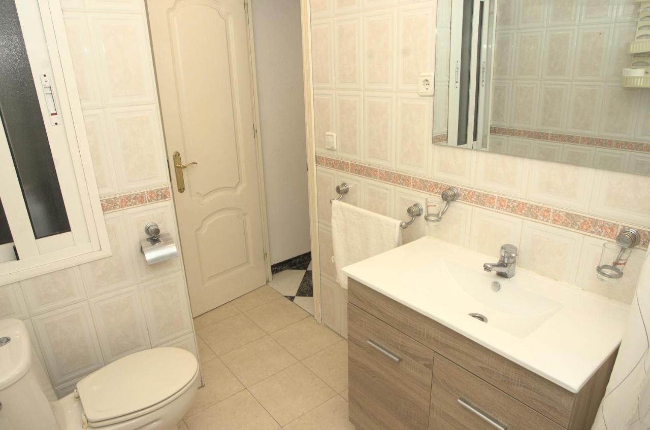 Habitacion En El Corazon Del Centro De Málaga Esterno foto