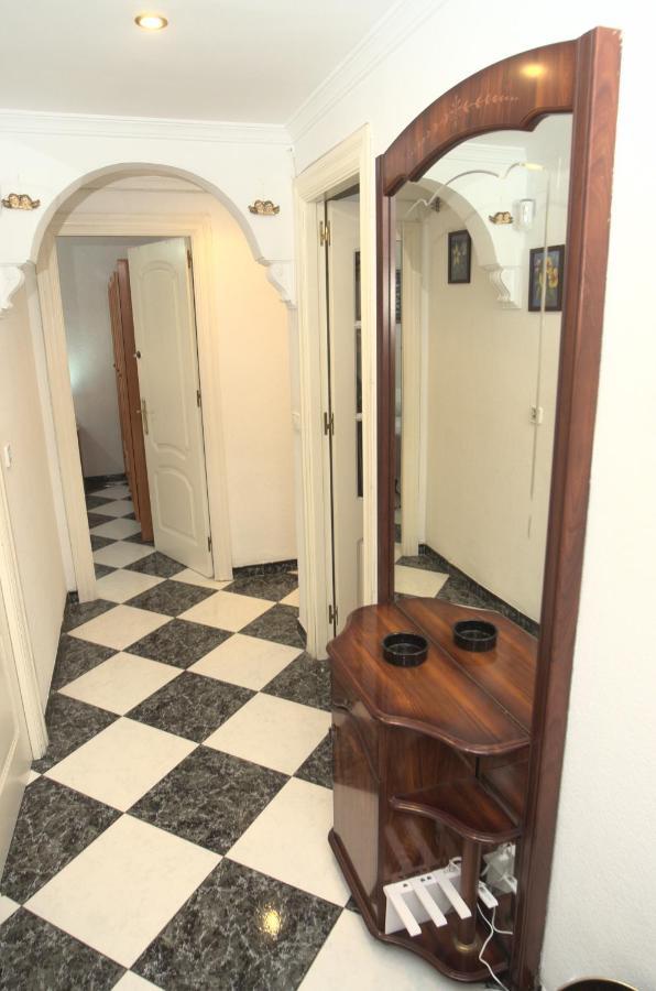 Habitacion En El Corazon Del Centro De Málaga Esterno foto