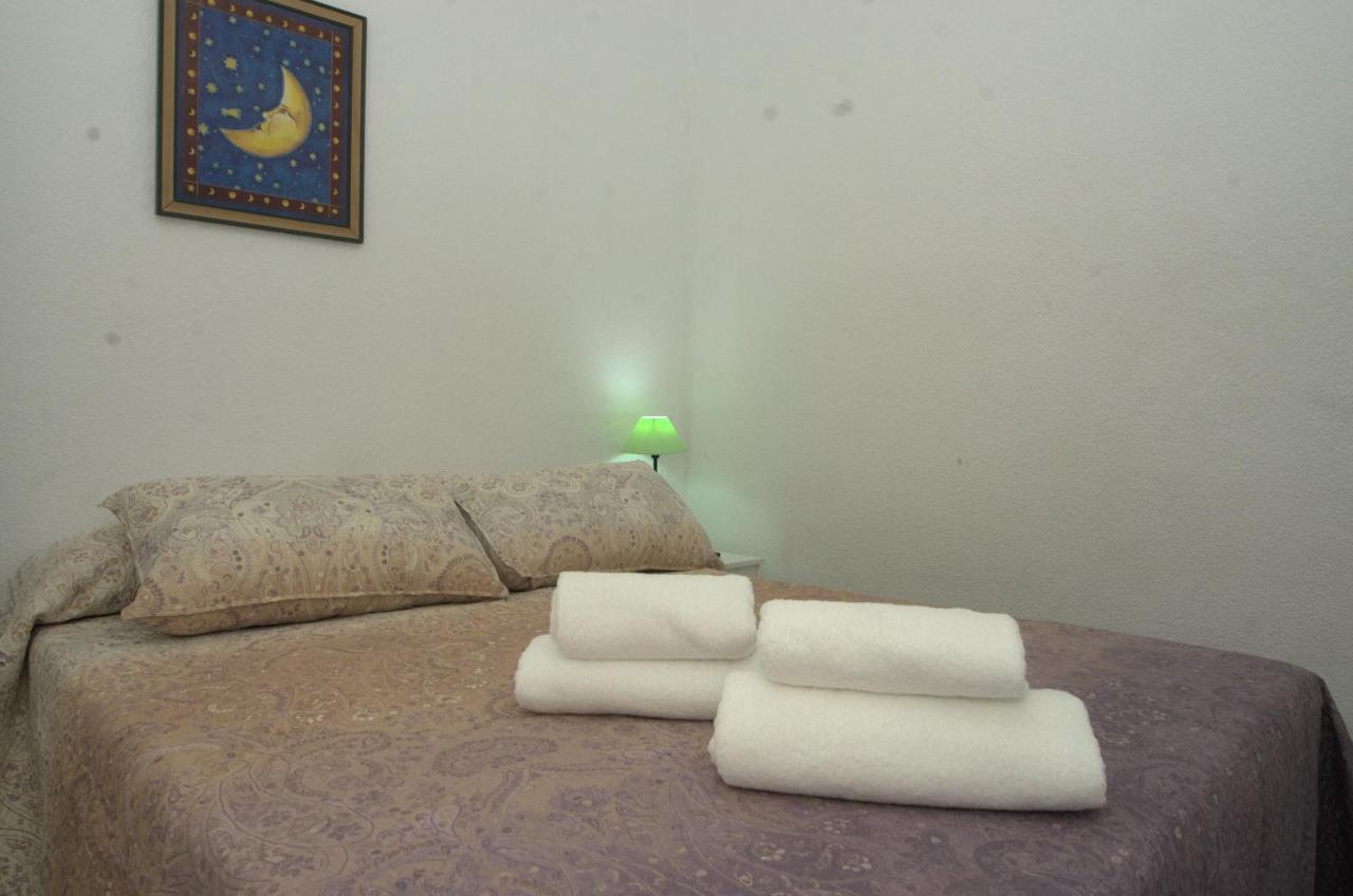 Habitacion En El Corazon Del Centro De Málaga Esterno foto