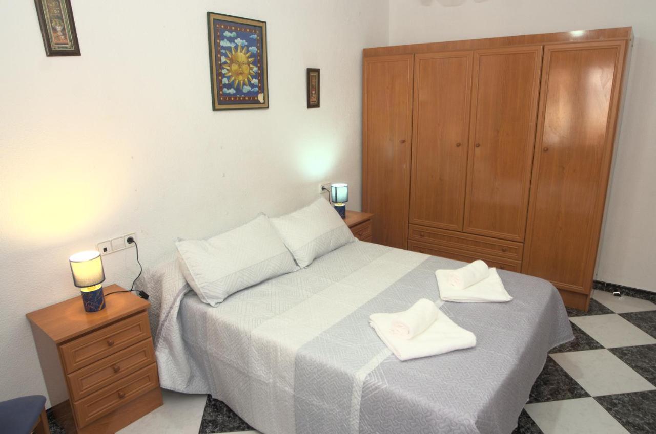 Habitacion En El Corazon Del Centro De Málaga Esterno foto