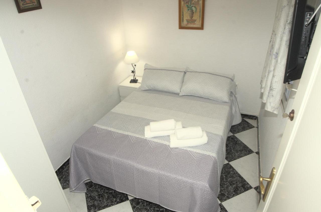 Habitacion En El Corazon Del Centro De Málaga Esterno foto